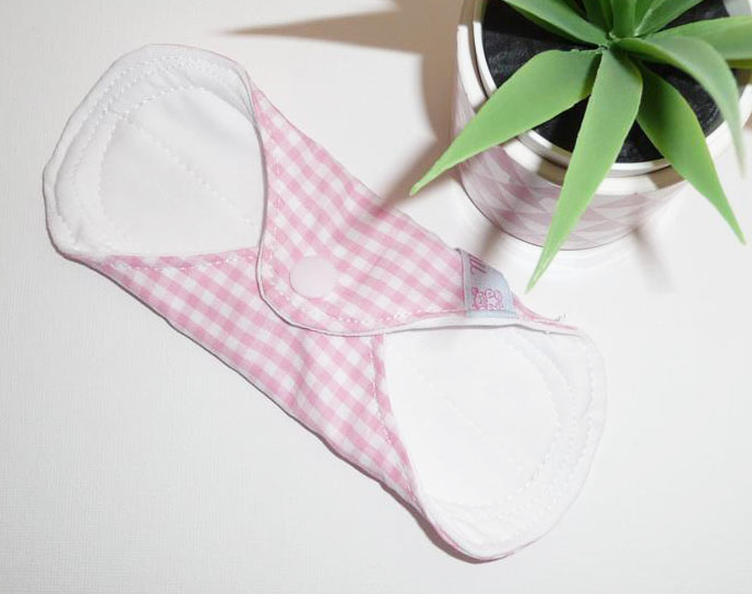 Protège-slip lavable VICHY (Mini & discret : 16 cm) - Zéro déchet - PSL - Protège-slip en coton ado fille femme - Hygiène intime féminine