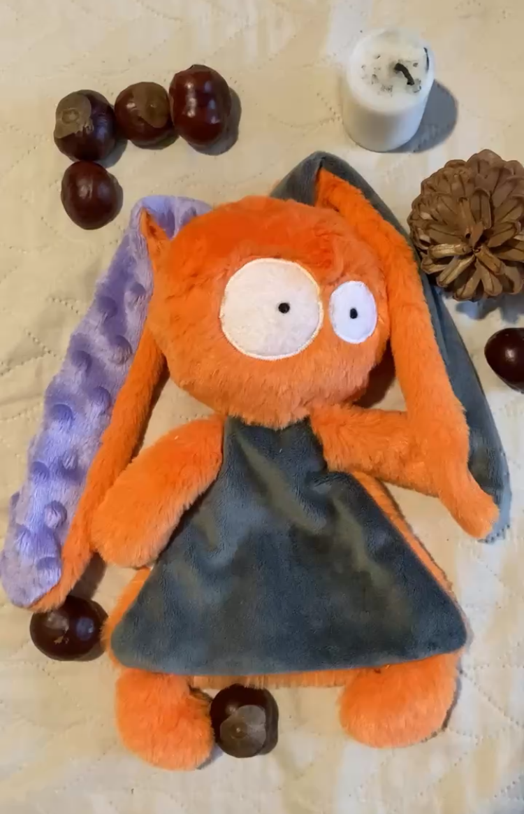 Doudou lapin maxichou Halloween