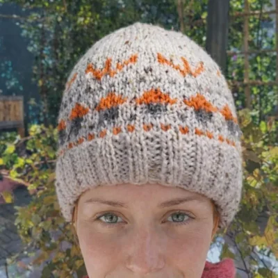 Bonnet Jacquard-Bonnet en laine mérinos-Bonnet écru-Bonnet-Bonnet femme-Accéssoire de mode-Accéssoire cheveux-Cadeau